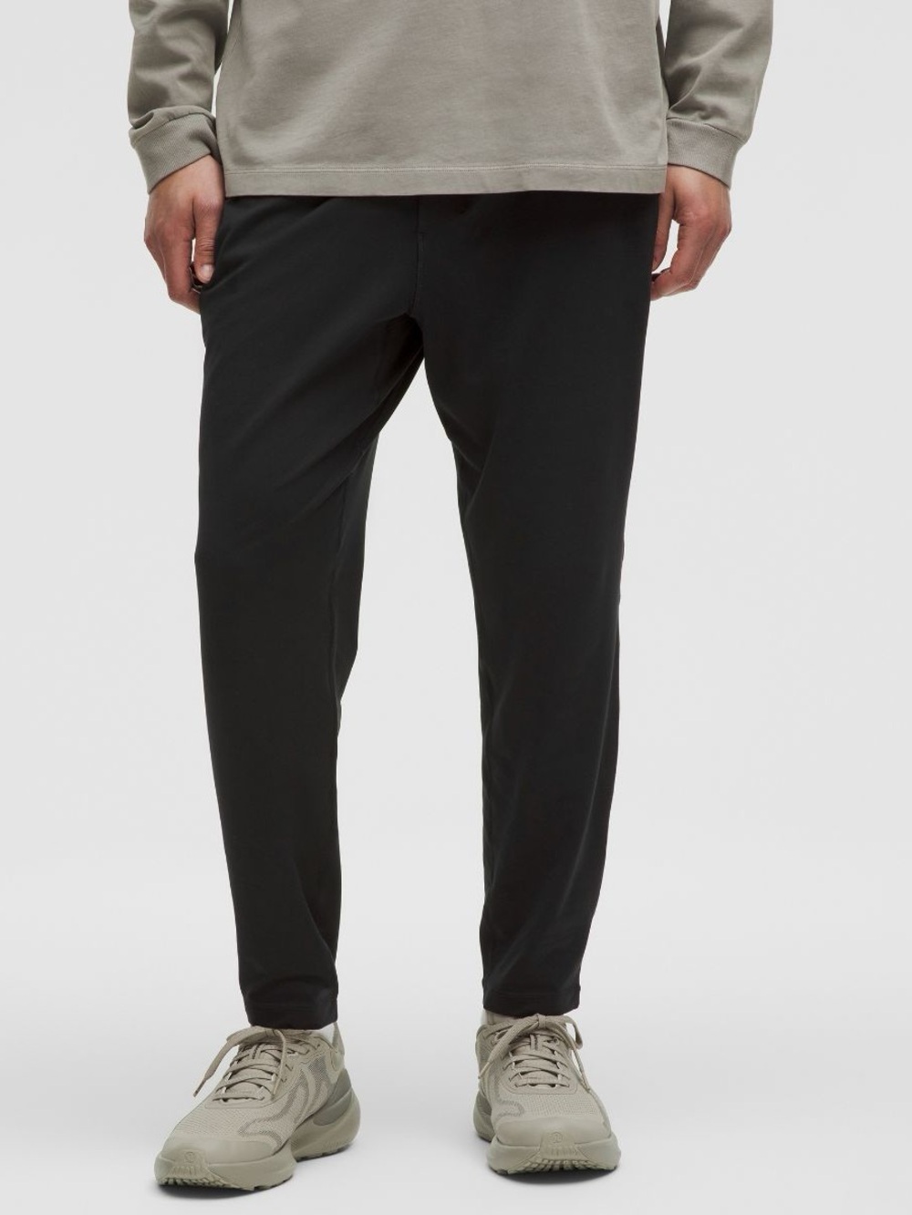 NWT Lululemon Soft Jersey Tapered Pant
Regular